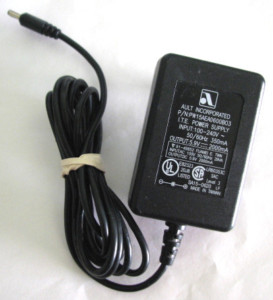 AULT PW15AEA0600BO3 AC ADAPTER DC 5.9V 2000mA ITE POWER SUPPLY