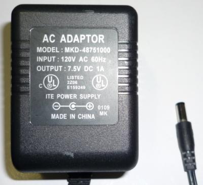 MKD-48751000 AC ADAPTER 7.5VDC 1A POWER SUPPLY